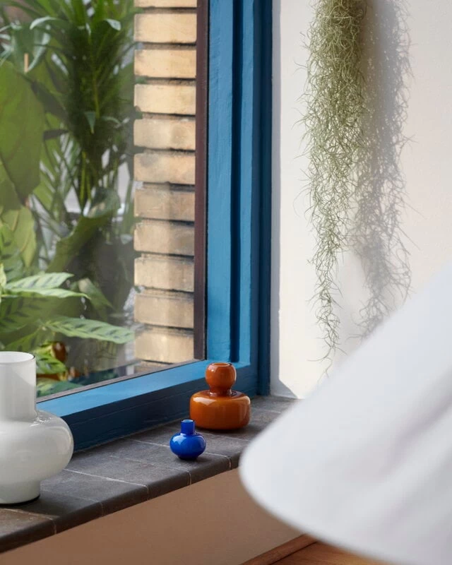 Marimekko Flower Vase, Karamell 5 Marimekko Flower Vase, Karamell – Bild 3