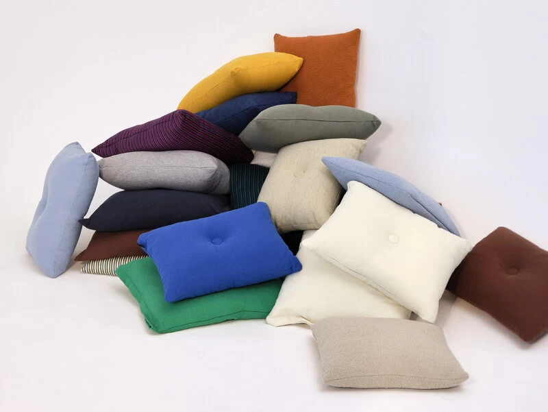 Hay Dot Kissen, XL, Mini Dot, Planar, Sanftes Blau 4 Hay Dot Kissen, XL, Mini Dot, Planar, Sanftes Blau – Bild 2