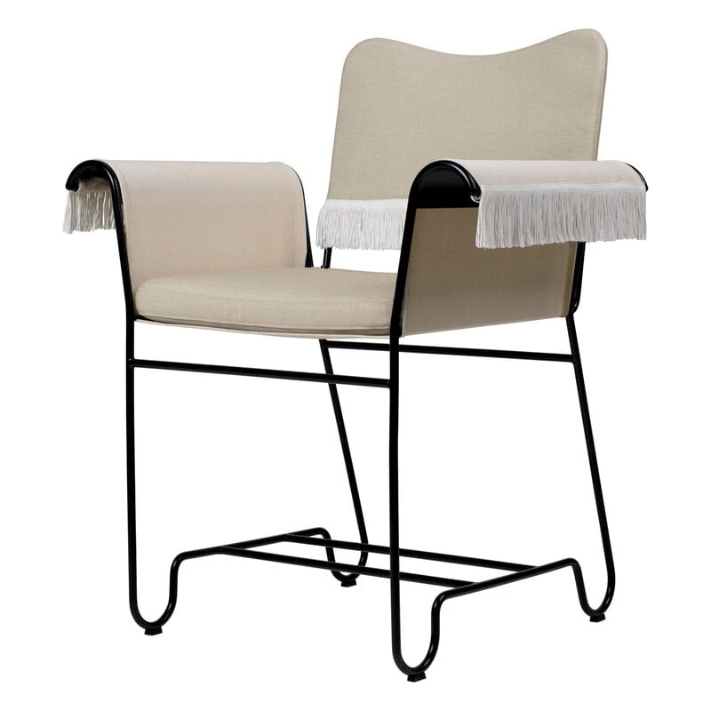 Gubi Tropique Stuhl Mit Fransen, Klassisches Schwarz - Leslie 12 3 Gubi Tropique Stuhl Mit Fransen, Klassisches Schwarz - Leslie 12